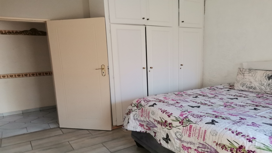 5 Bedroom Property for Sale in Miederpark North West